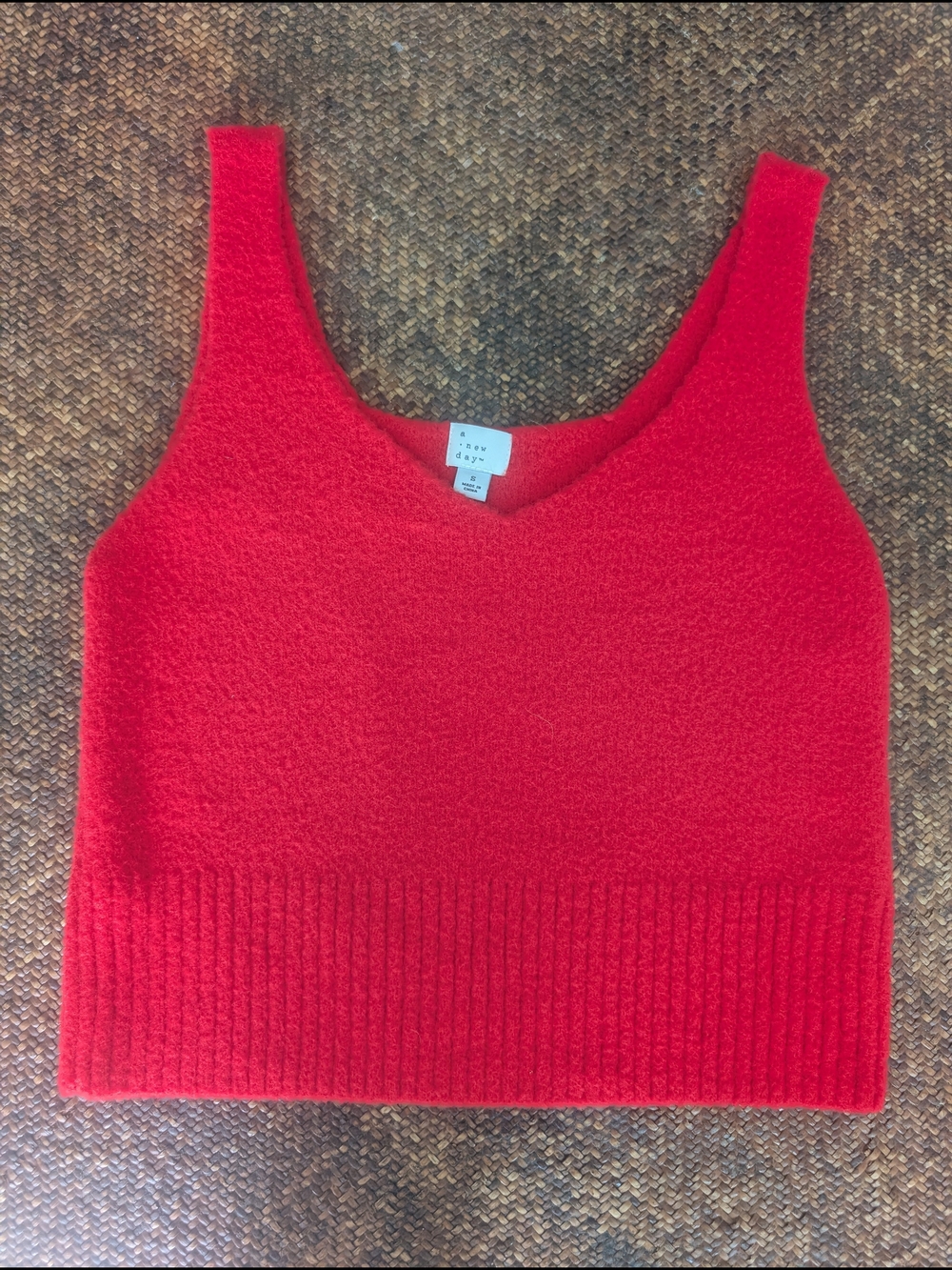 A New Day Bright Red V-Neck Knit Cropped Tank